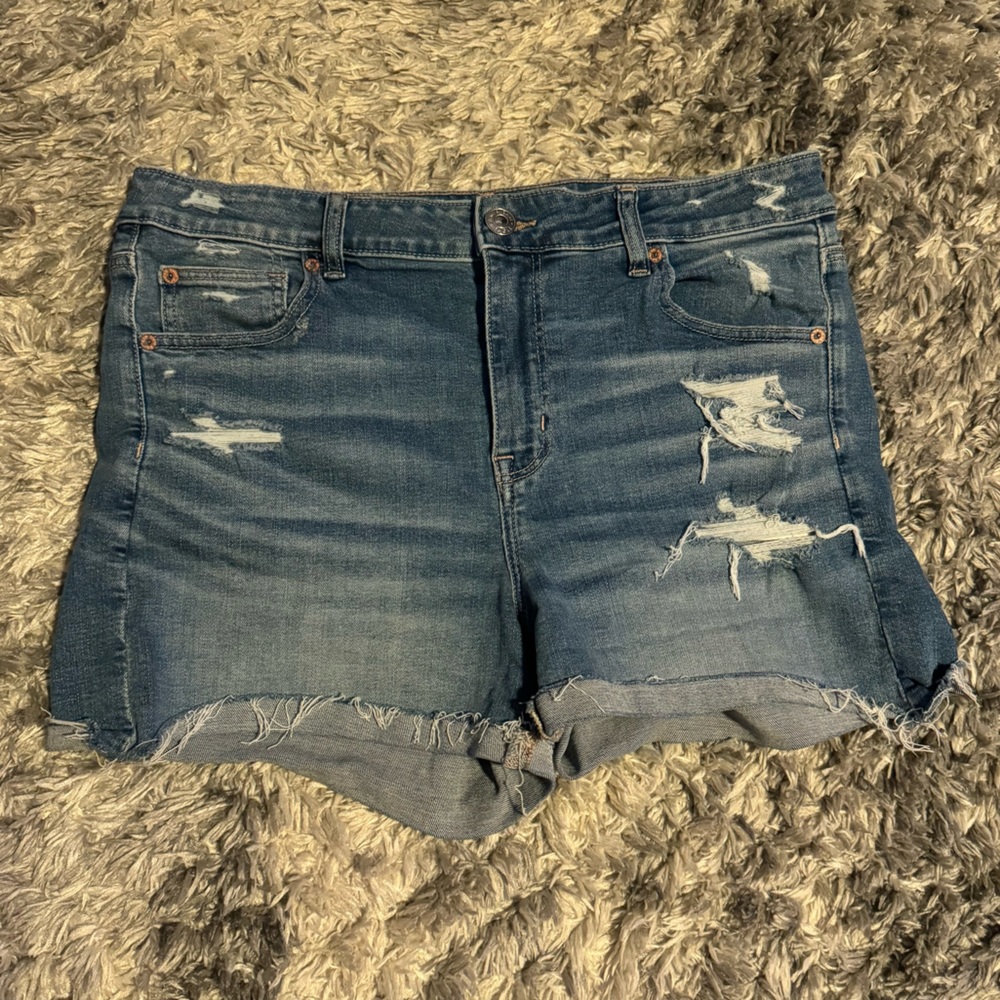 American Eagle Hi-Rise Shortie